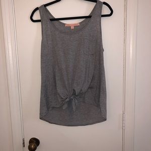 Grey tank top